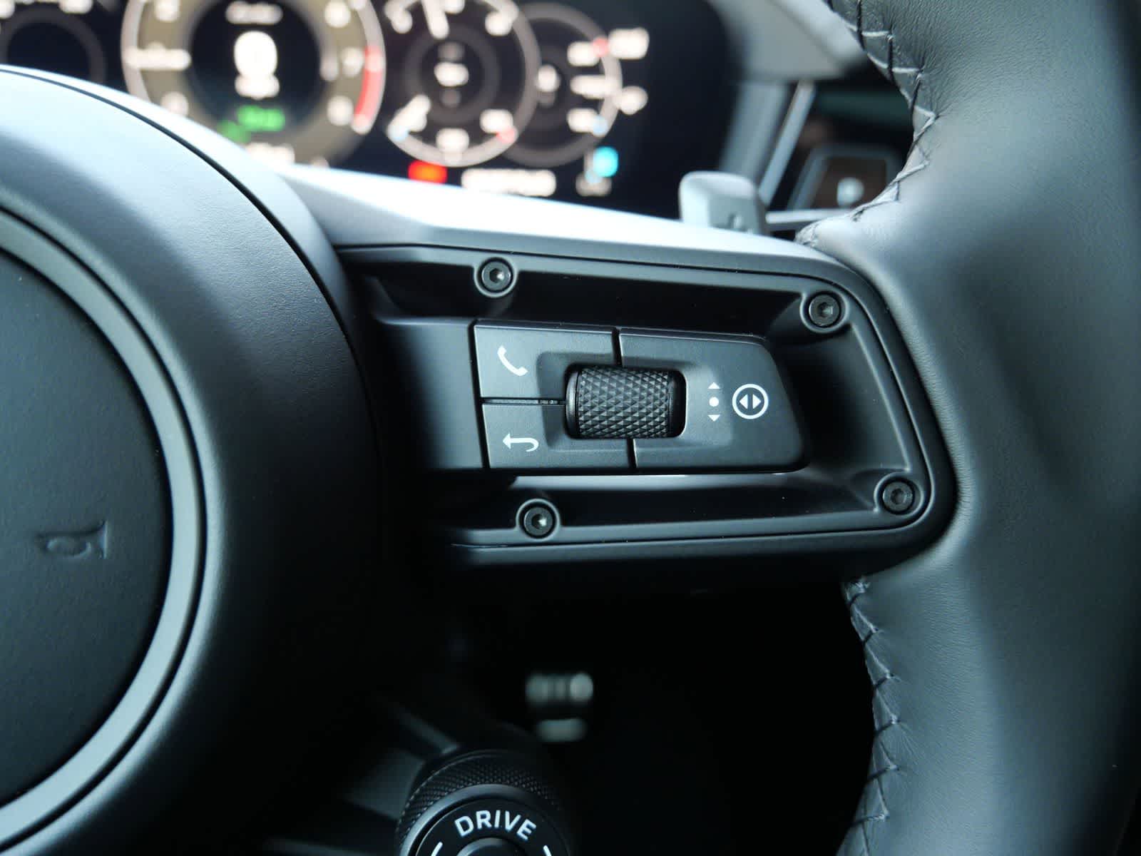 Thumbnail: 2026 Porsche Cayenne - 22