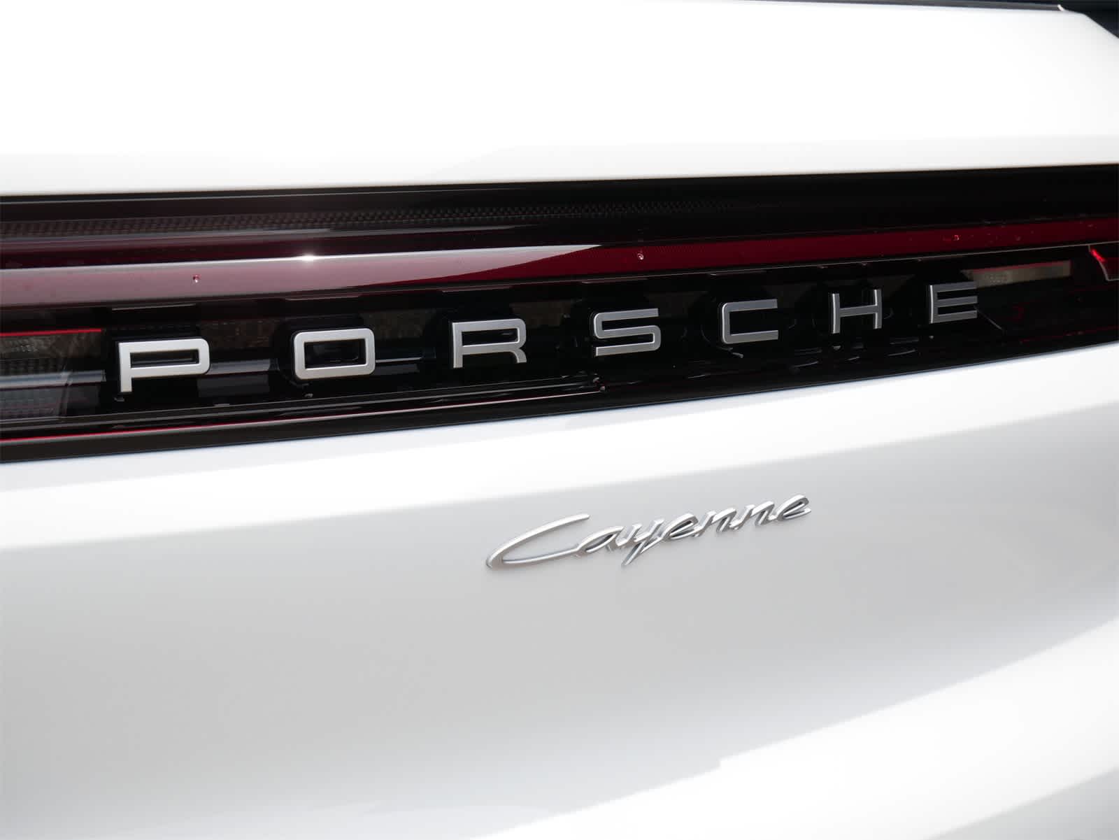 Thumbnail: 2025 Porsche Cayenne - 23