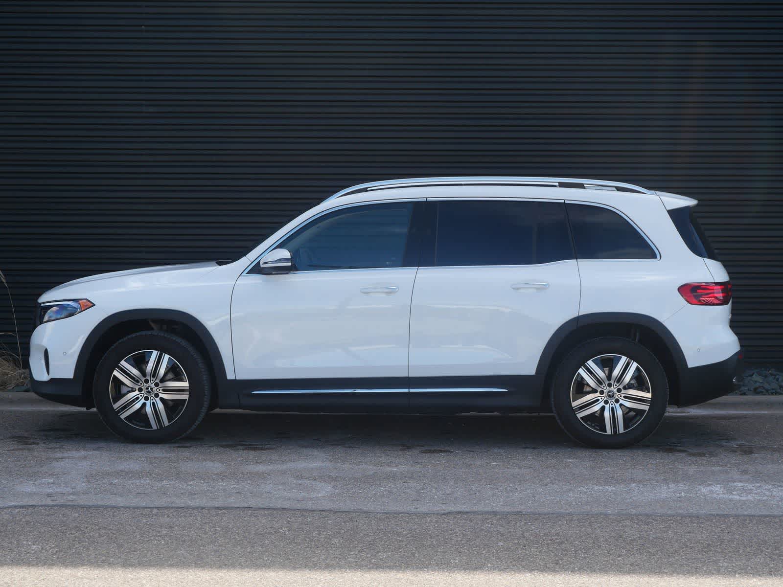 Thumbnail: 2025 Mercedes-Benz EQB - 2