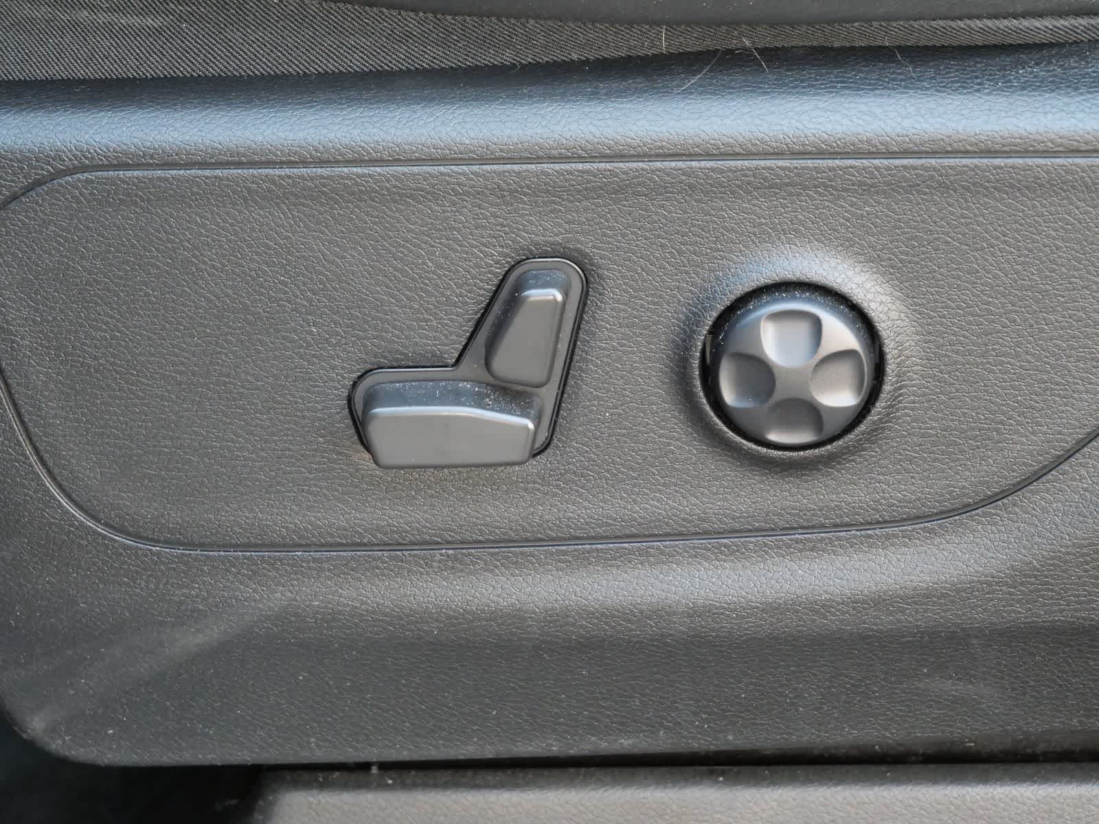 Thumbnail: 2022 RAM 1500 - 10