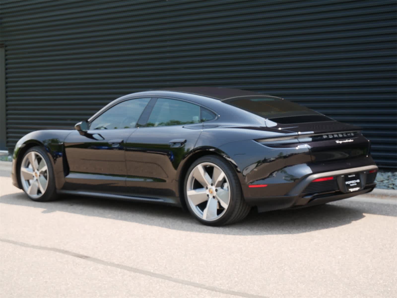 2020 Porsche Taycan Turbo 3