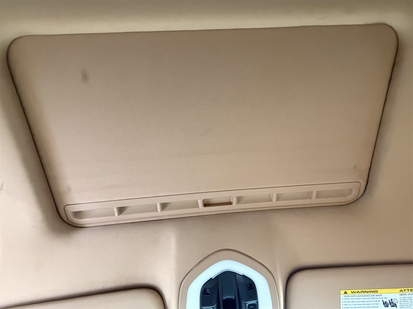 Thumbnail: 2016 Porsche Panamera - 17