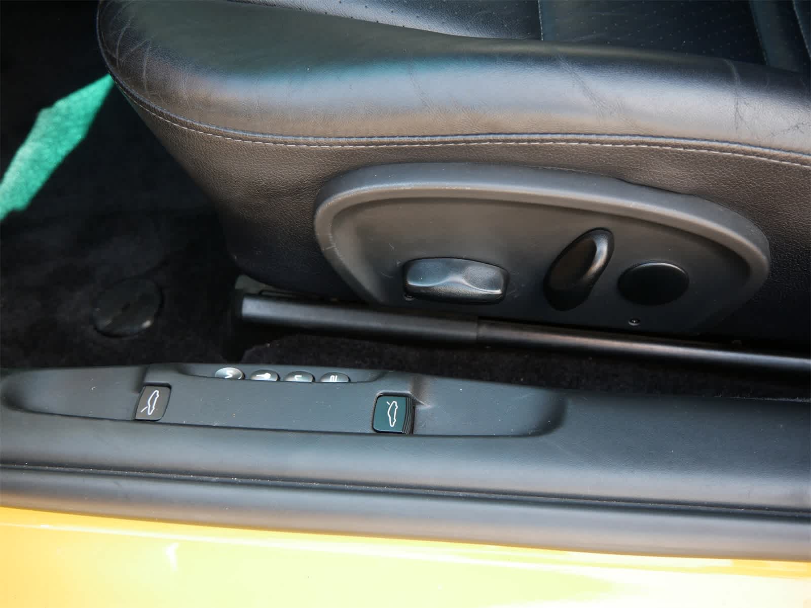 Thumbnail: 2004 Porsche Boxster - 10