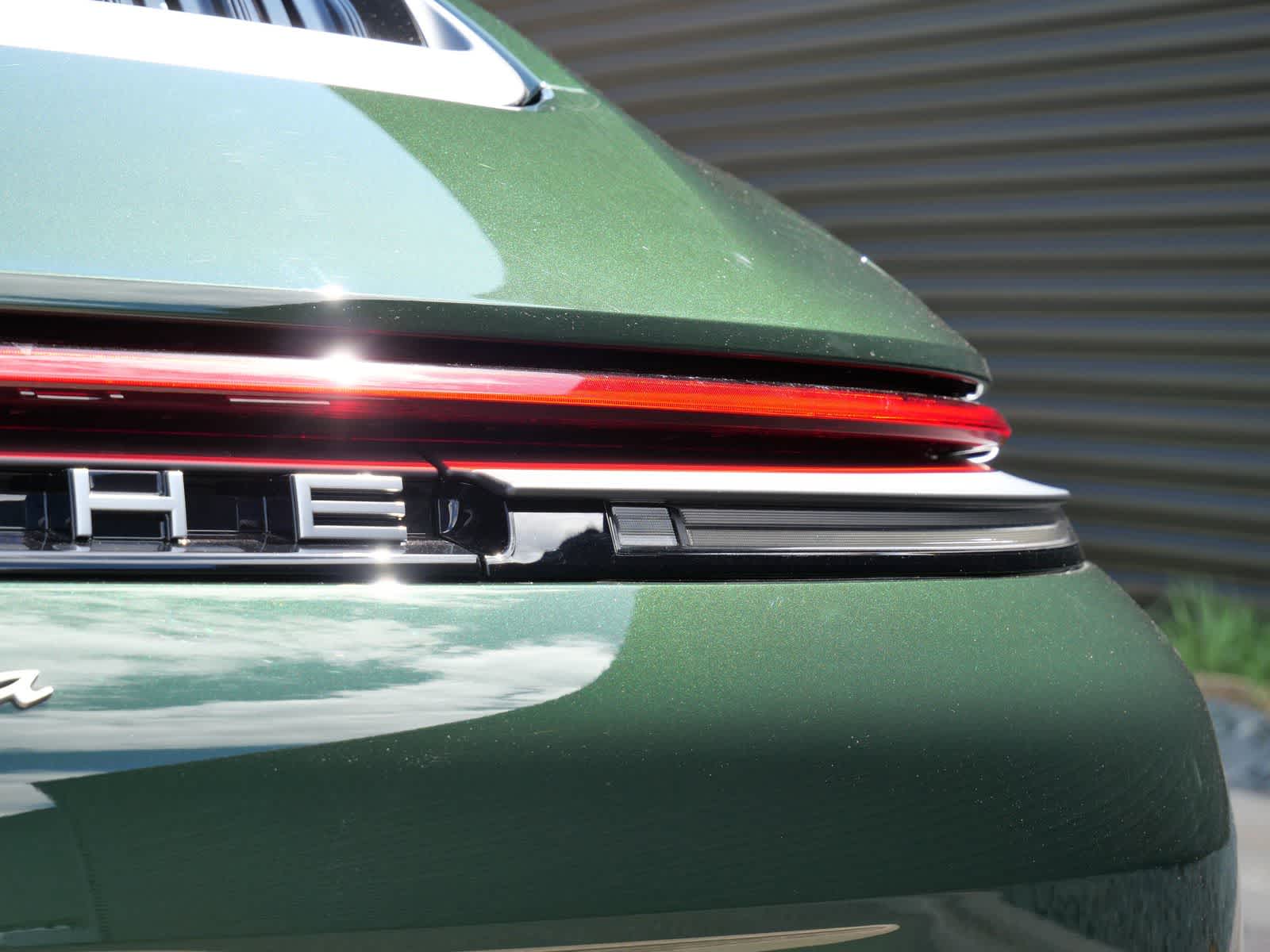 Thumbnail: 2026 Porsche 911 - 8
