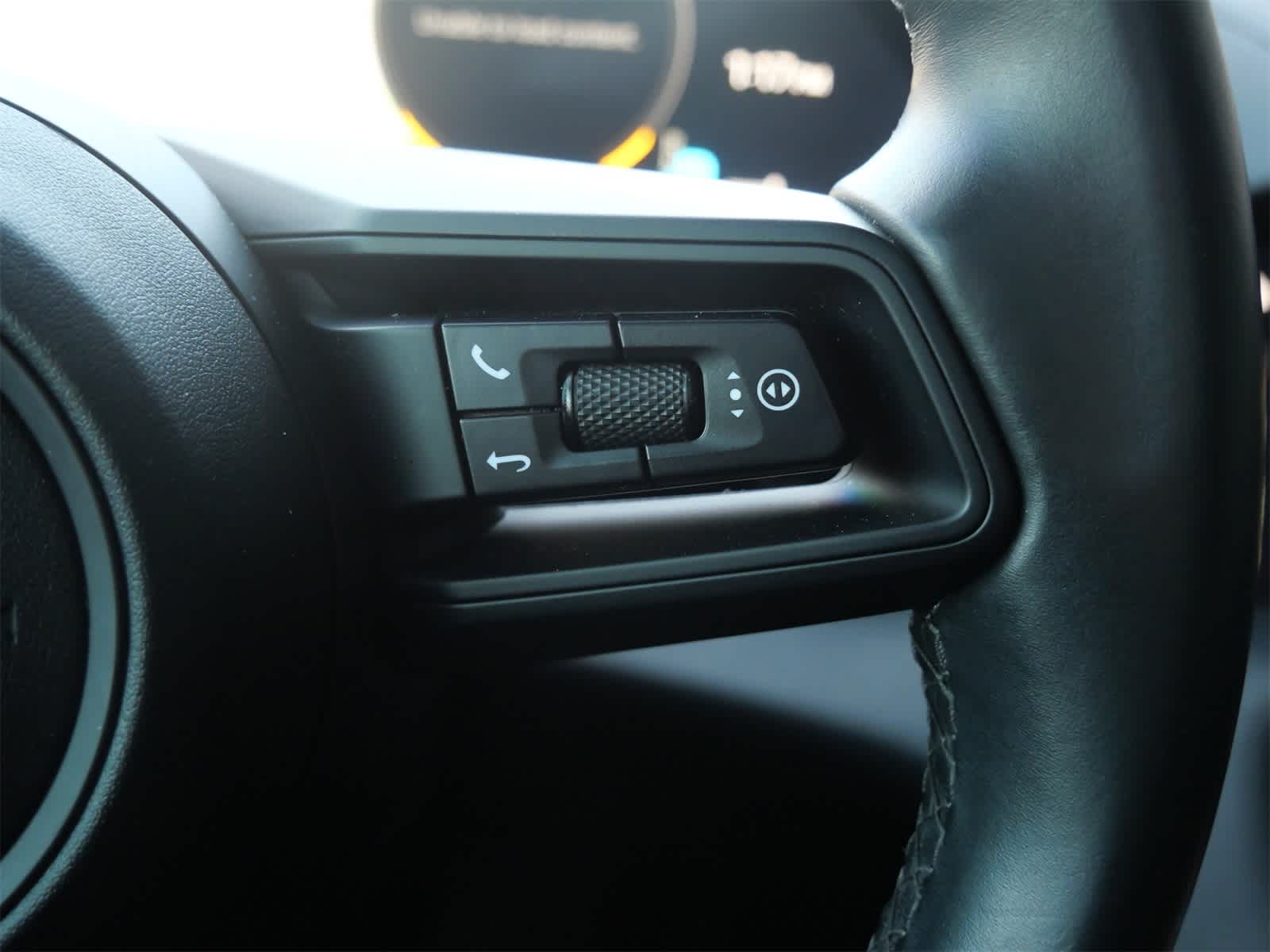 Thumbnail: 2021 Porsche Taycan - 24