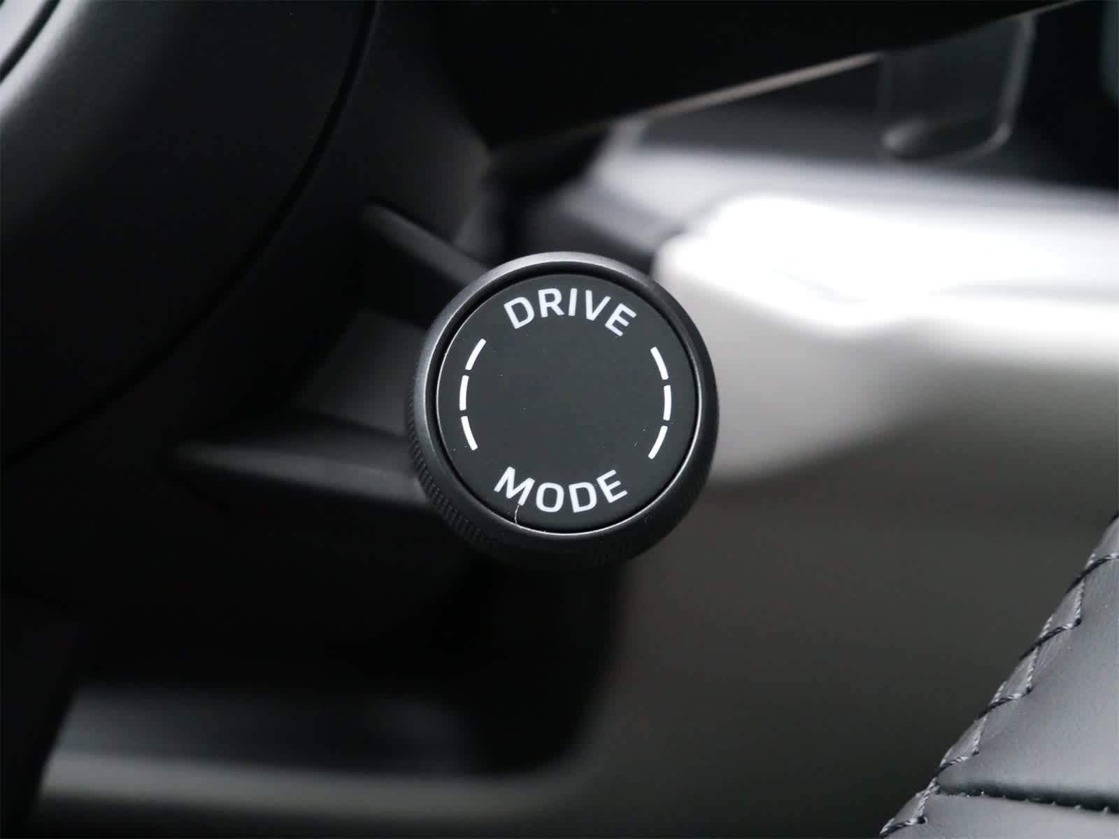 Thumbnail: 2026 Porsche Cayenne - 16