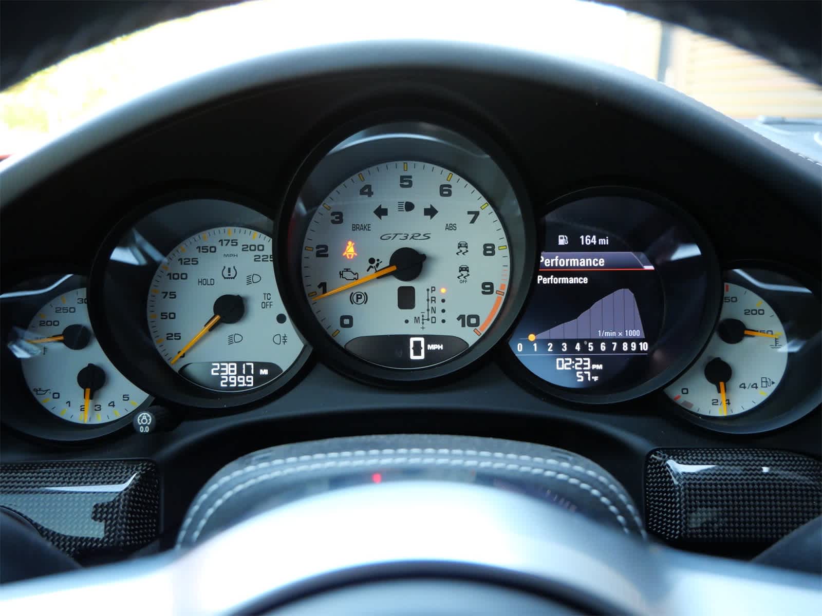 Thumbnail: 2016 Porsche 911 - 11