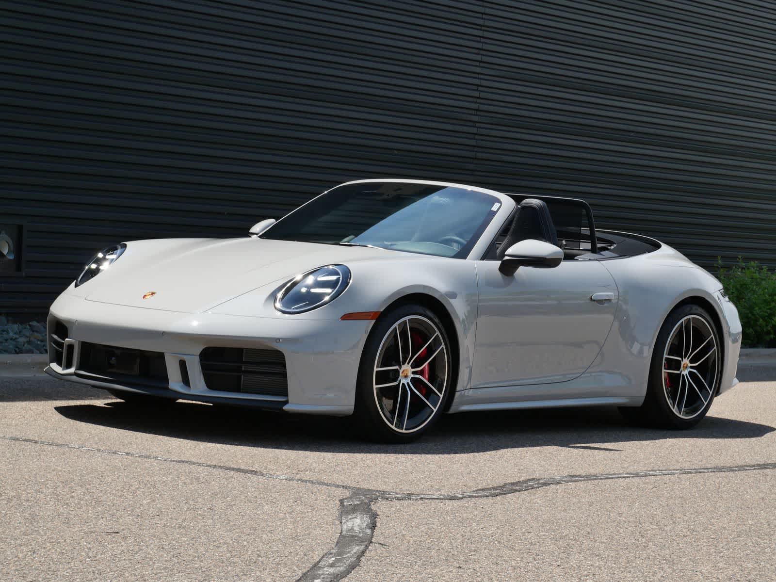 Thumbnail: 2026 Porsche 911 - 1