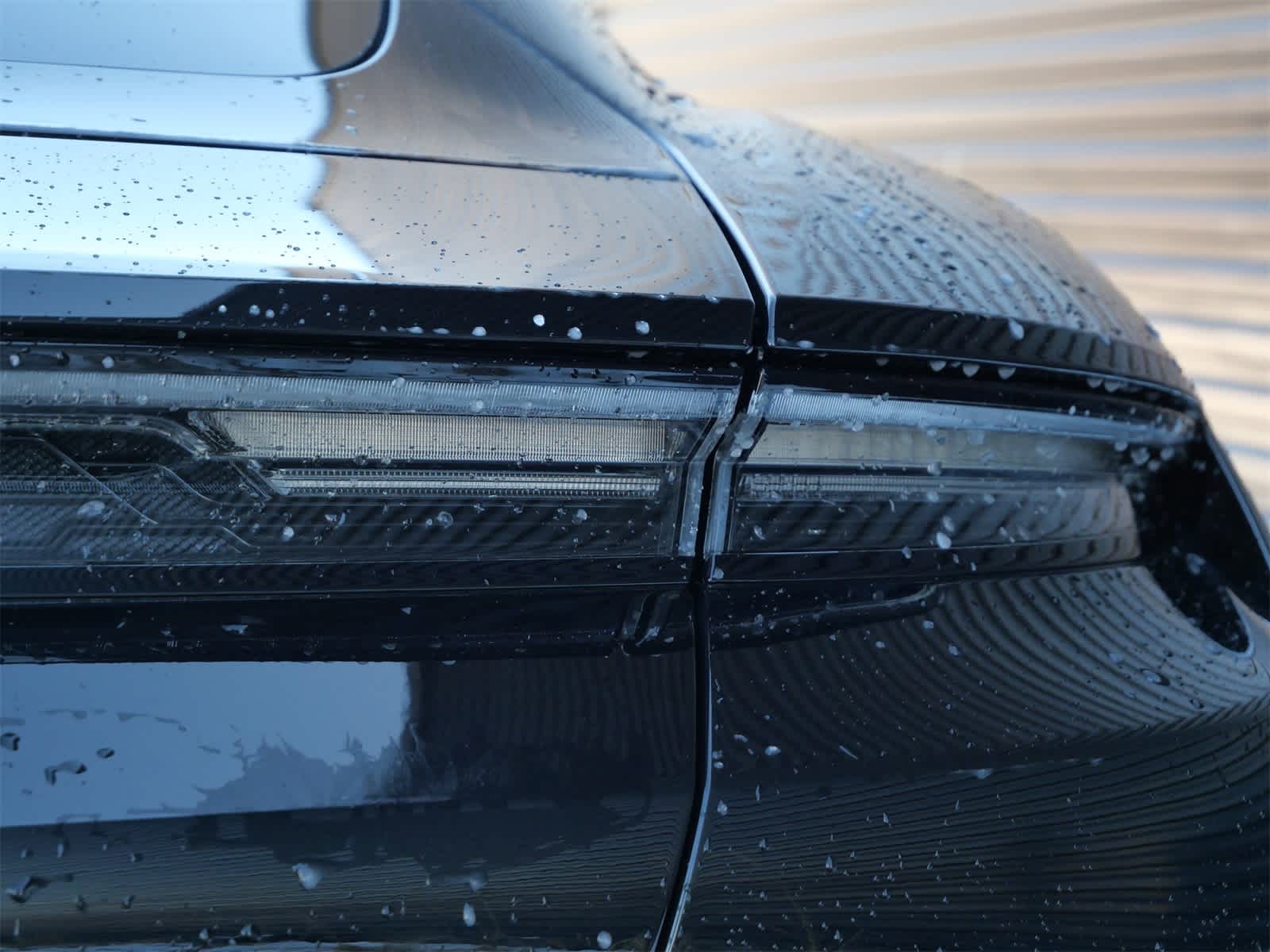 Thumbnail: 2020 Porsche Taycan - 8