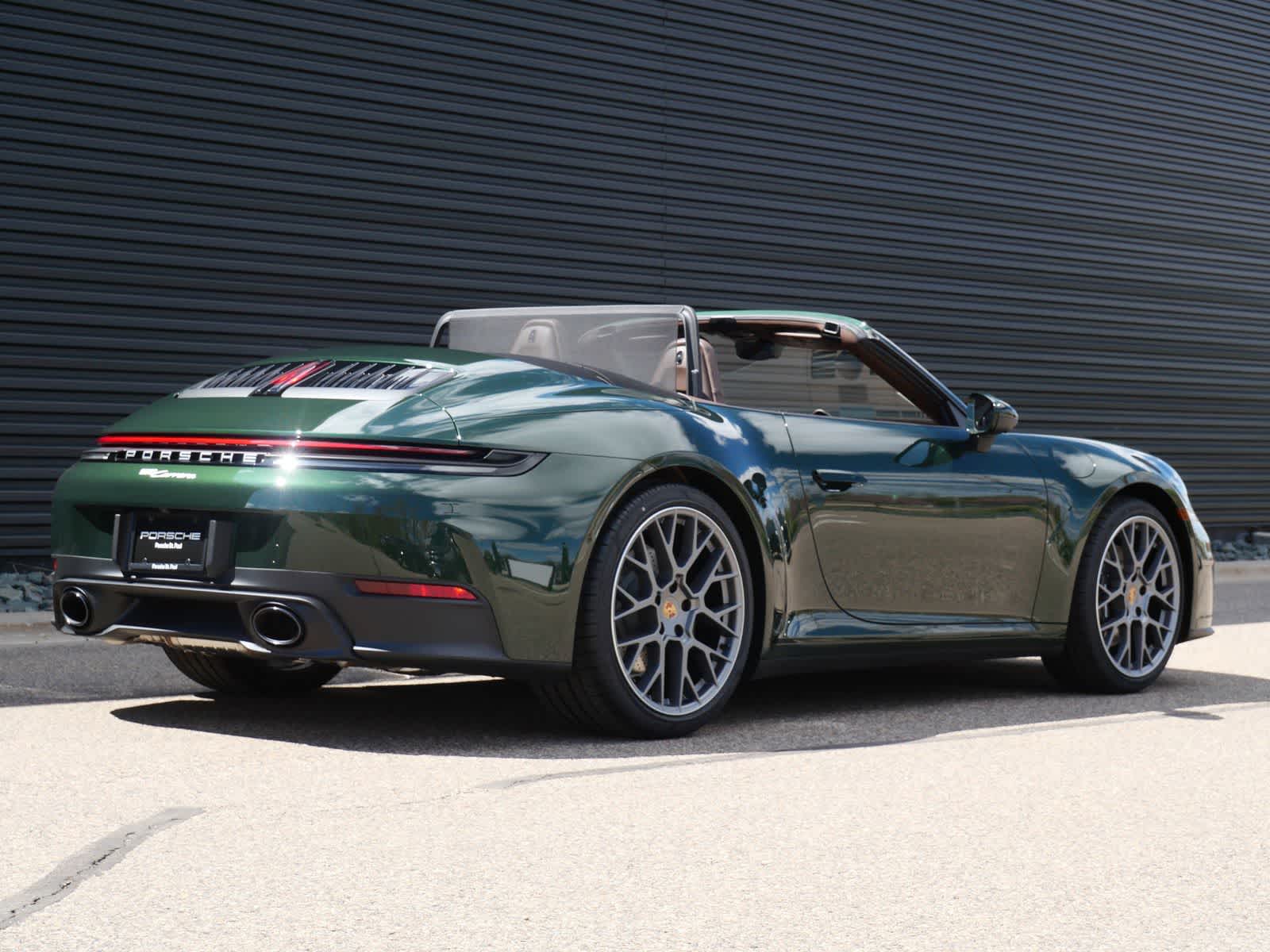 Thumbnail: 2026 Porsche 911 - 25