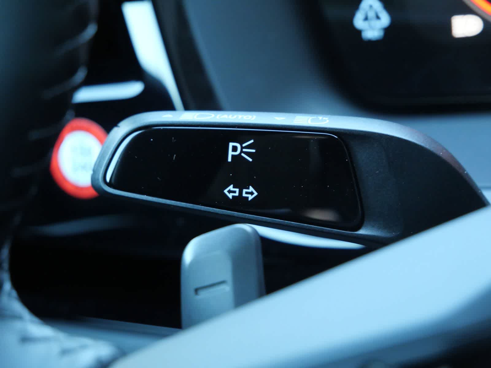 Thumbnail: 2026 Porsche Panamera - 19