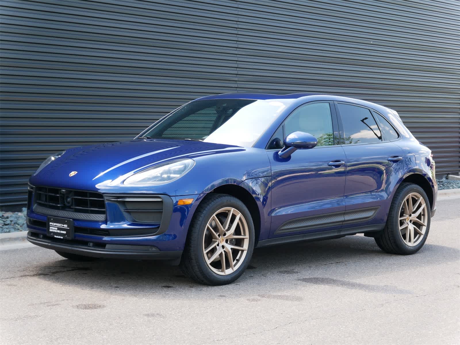 2022 Porsche Macan  -
                  Saint Paul, MN