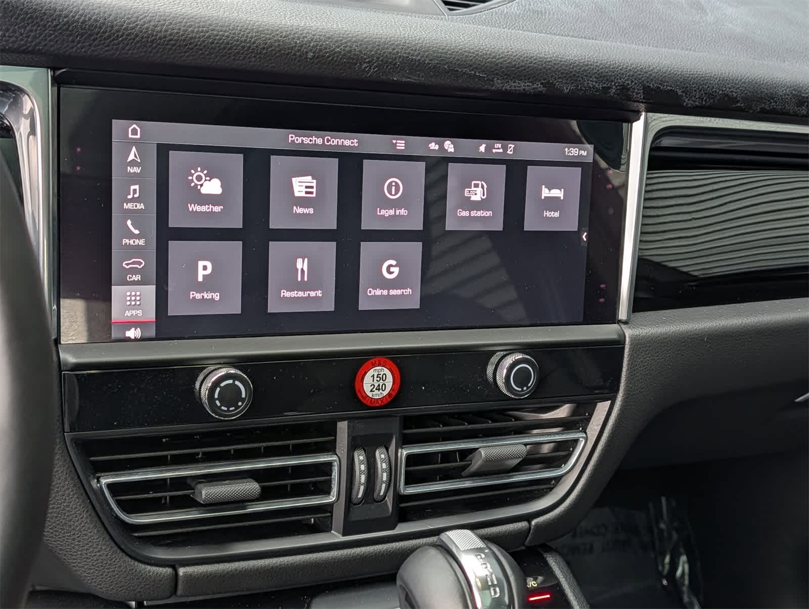 Thumbnail: 2025 Porsche Macan - 19