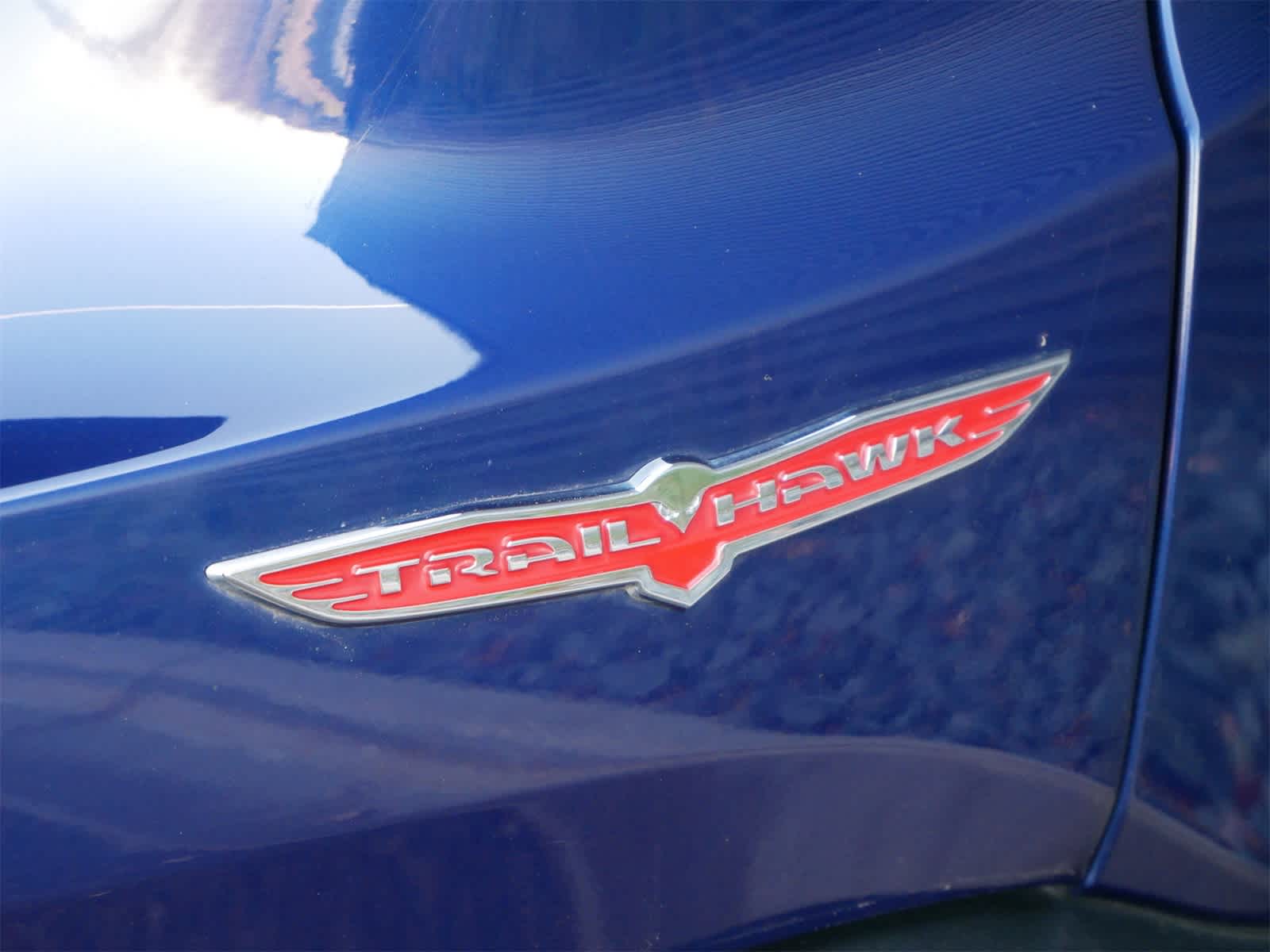 Thumbnail: 2016 Jeep Renegade - 22