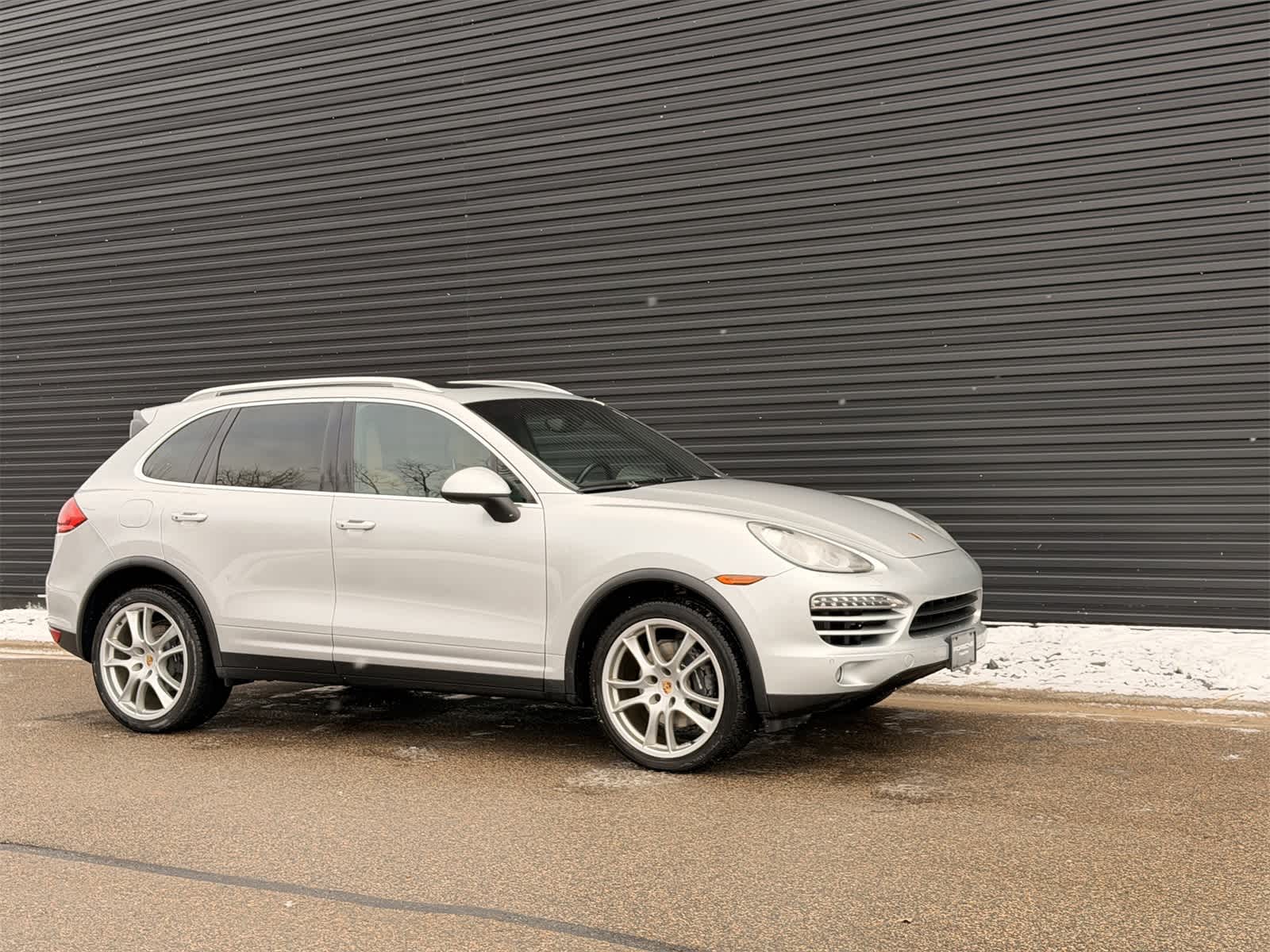 Thumbnail: 2014 Porsche Cayenne - 17