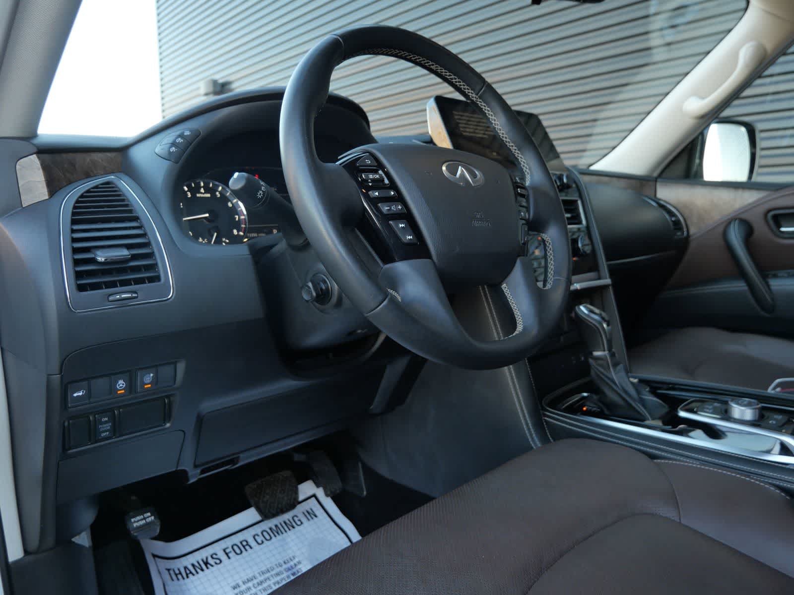 Thumbnail: 2023 INFINITI QX80 - 4