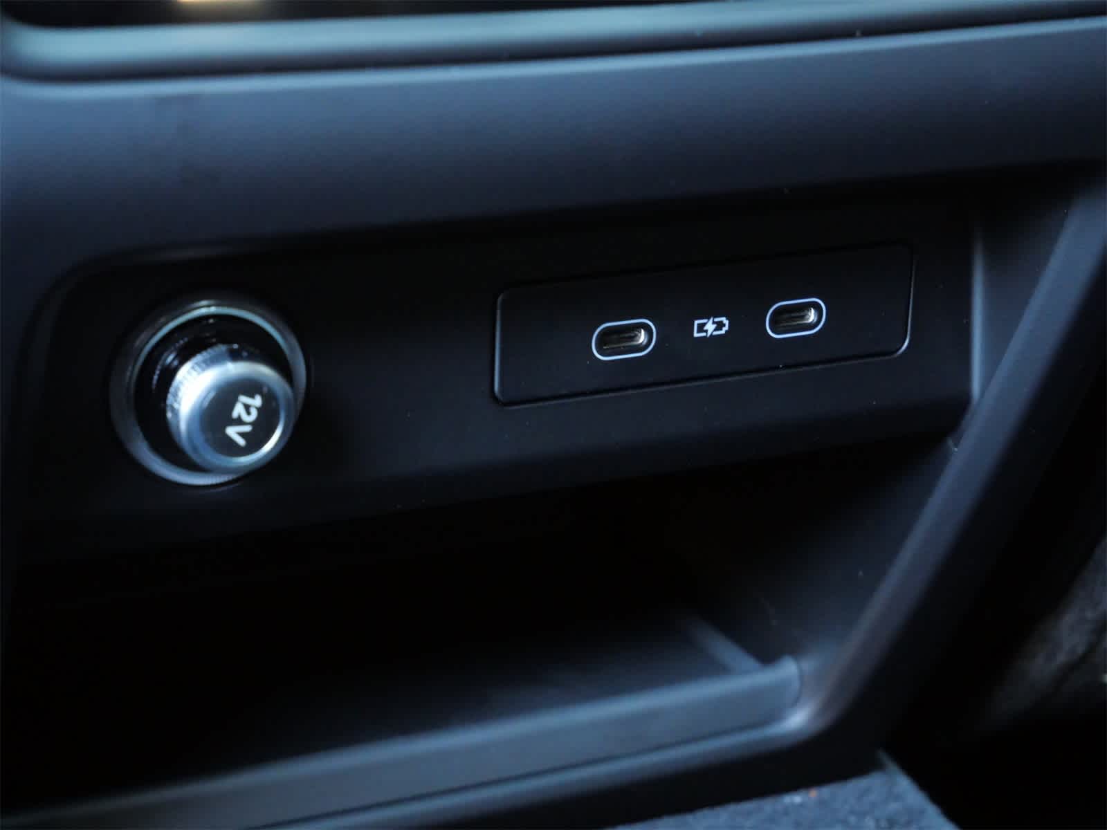 Thumbnail: 2026 Porsche Cayenne - 11