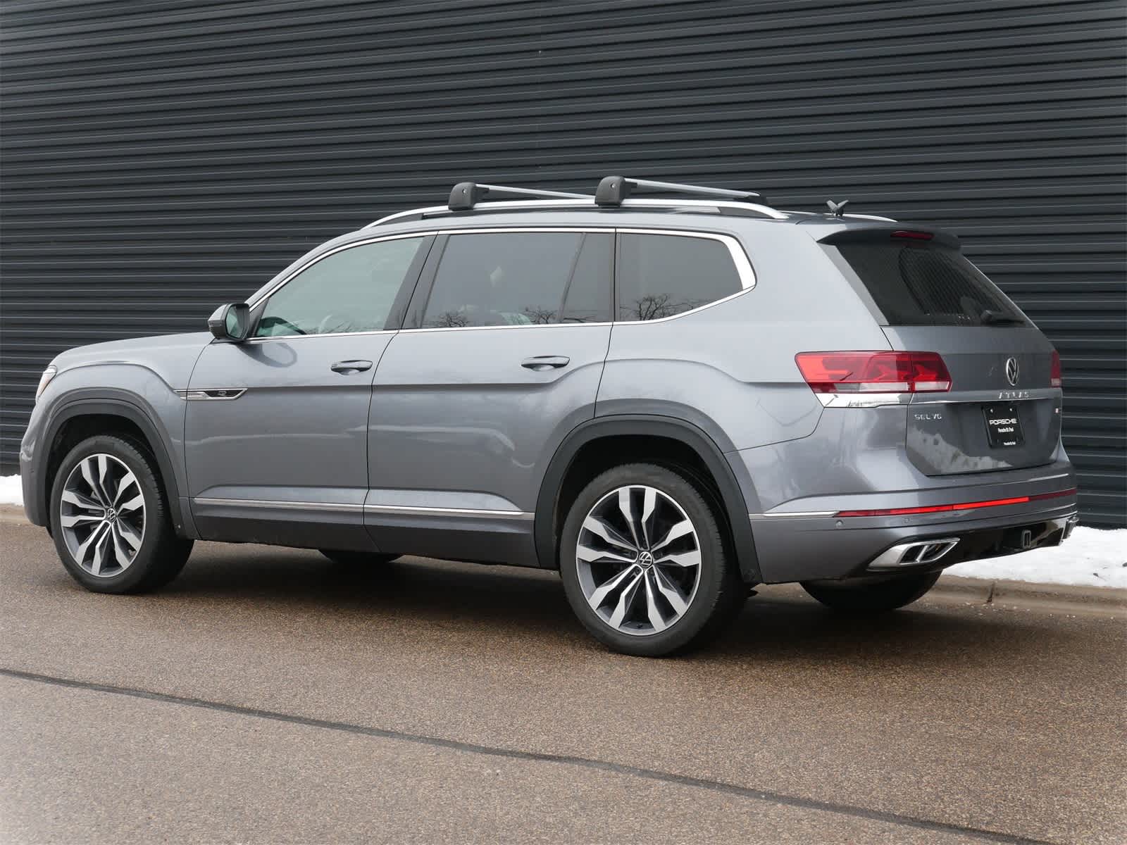 Thumbnail: 2022 Volkswagen Atlas - 3