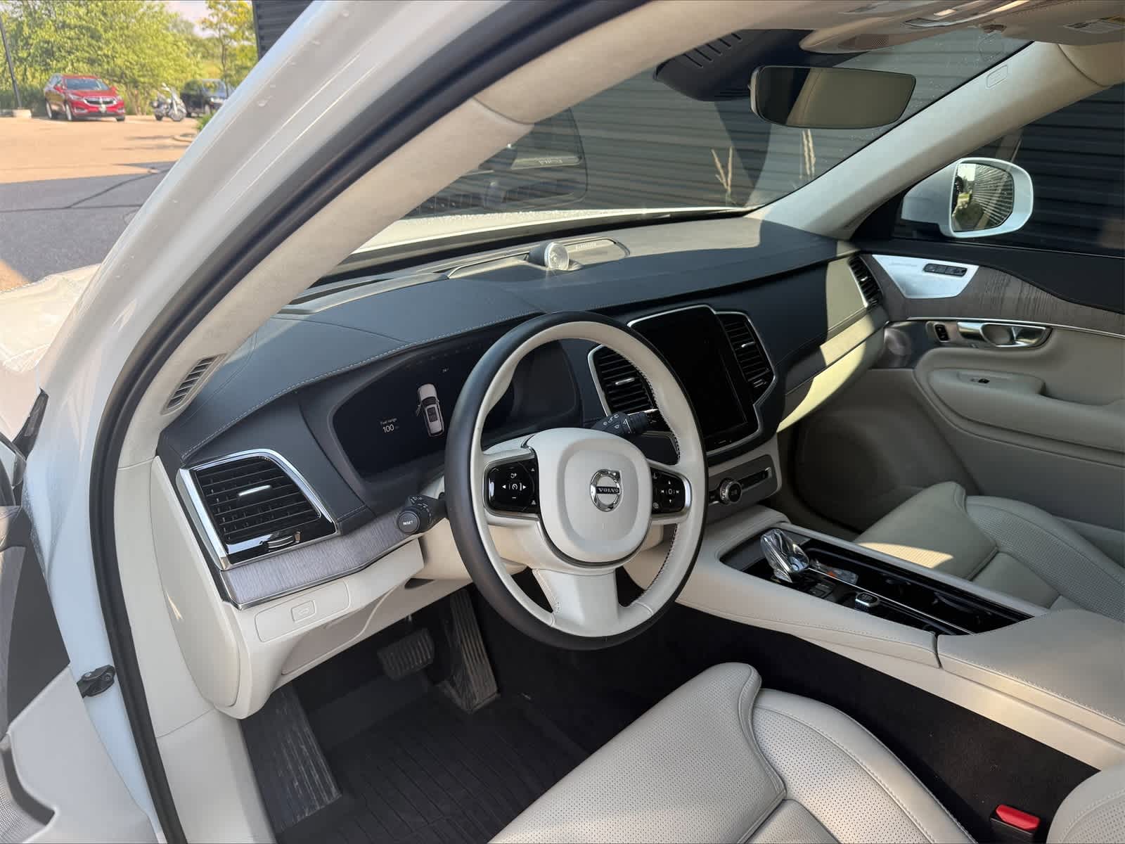 Thumbnail: 2023 Volvo XC90 - 4
