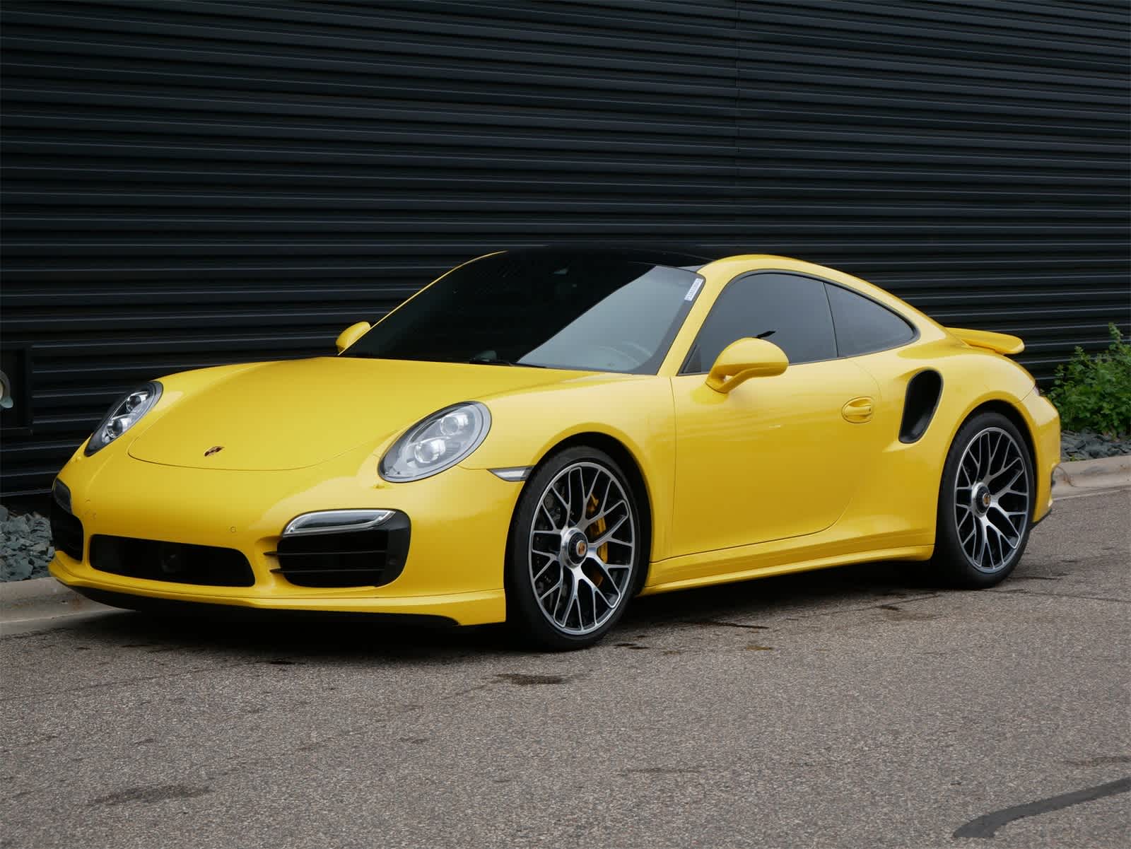 2015 Porsche 911 Turbo S 9