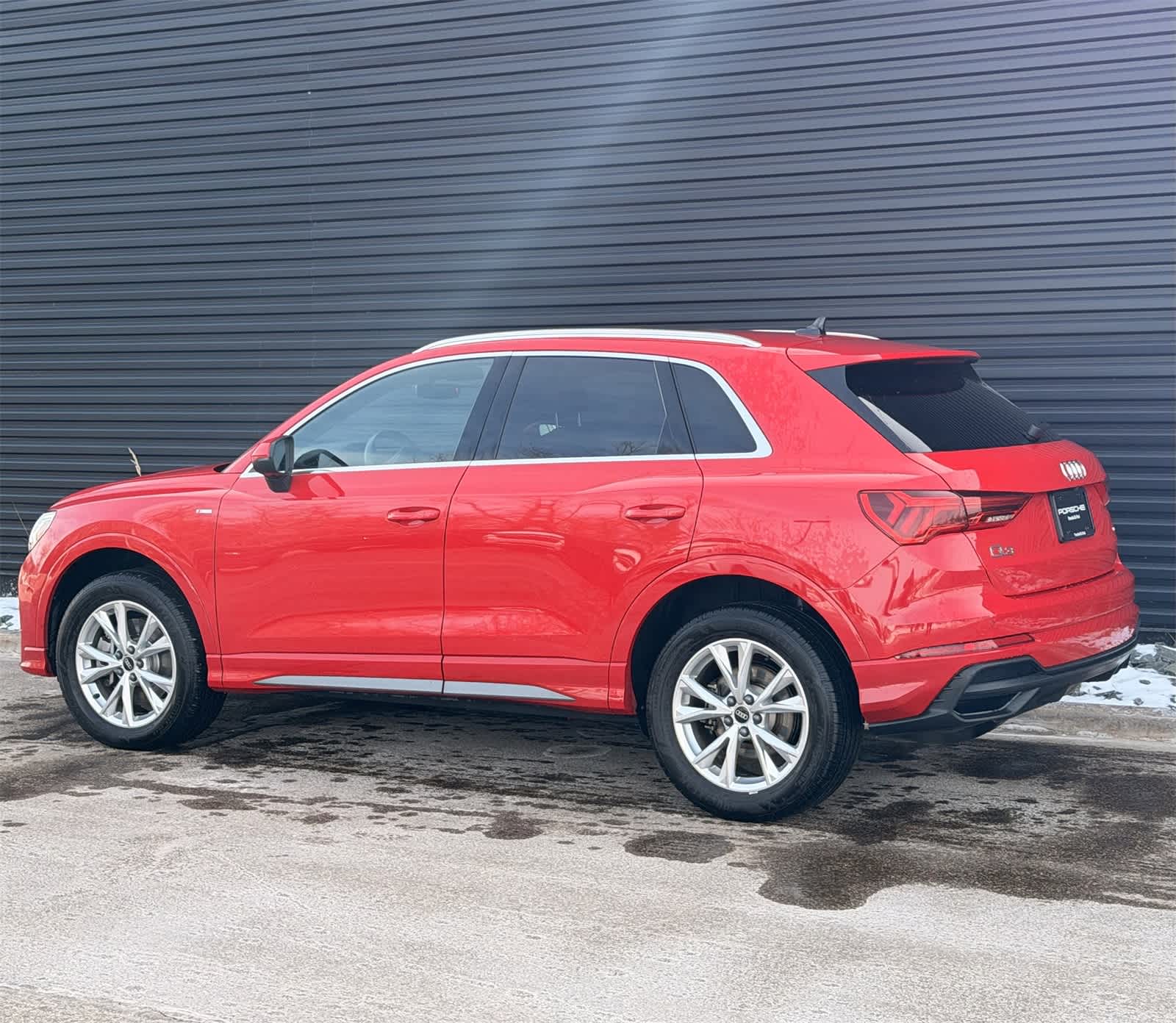 Thumbnail: 2023 Audi Q3 - 3
