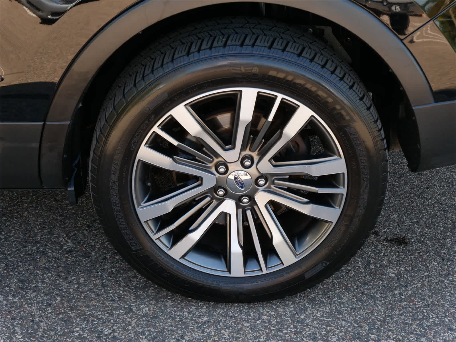 Thumbnail: 2016 Ford Explorer - 22