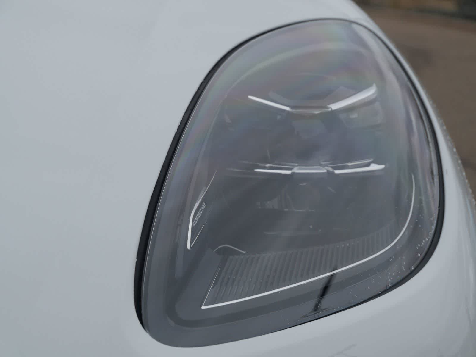 Thumbnail: 2026 Porsche Macan - 6