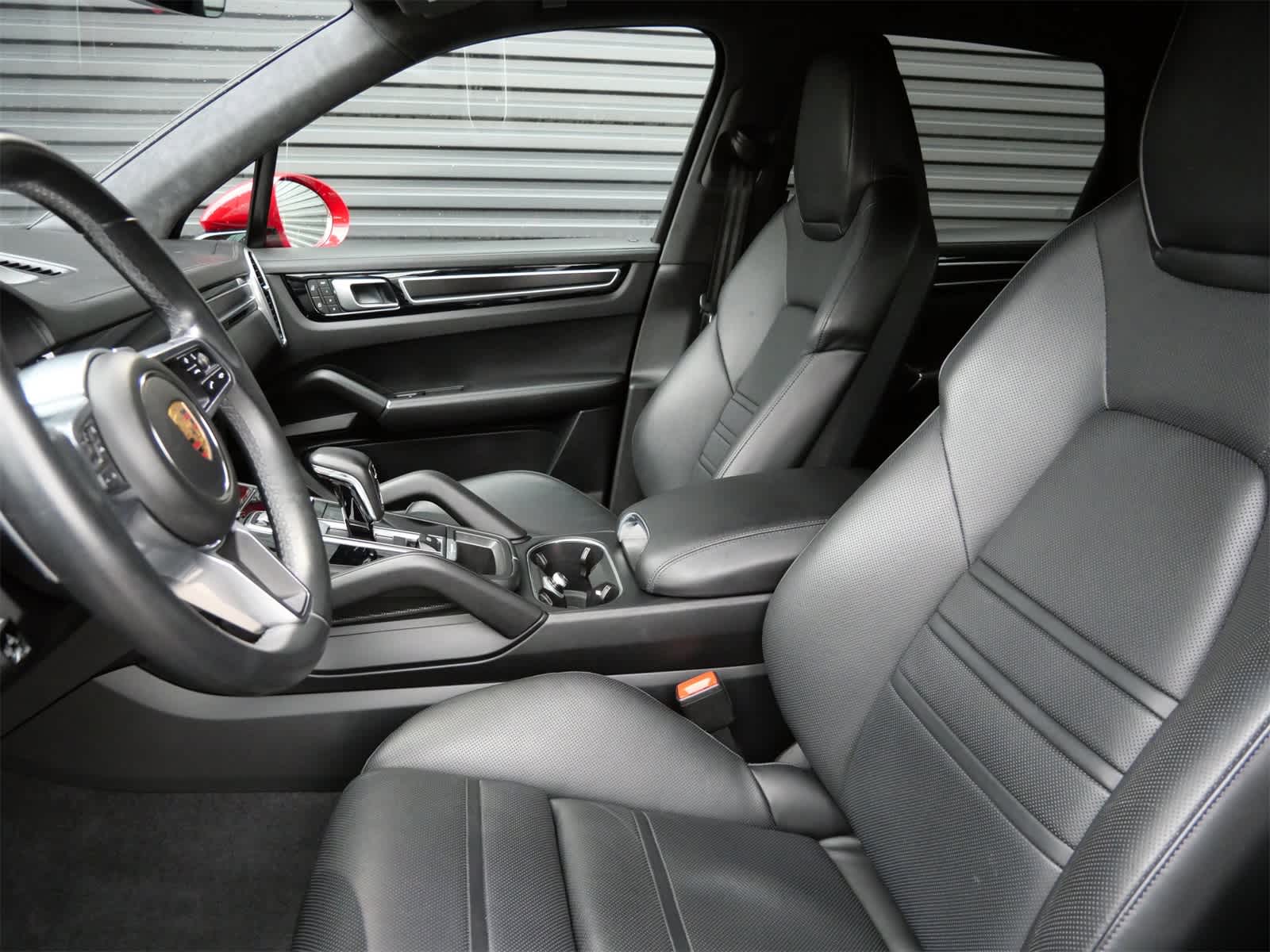 Thumbnail: 2023 Porsche Cayenne - 5