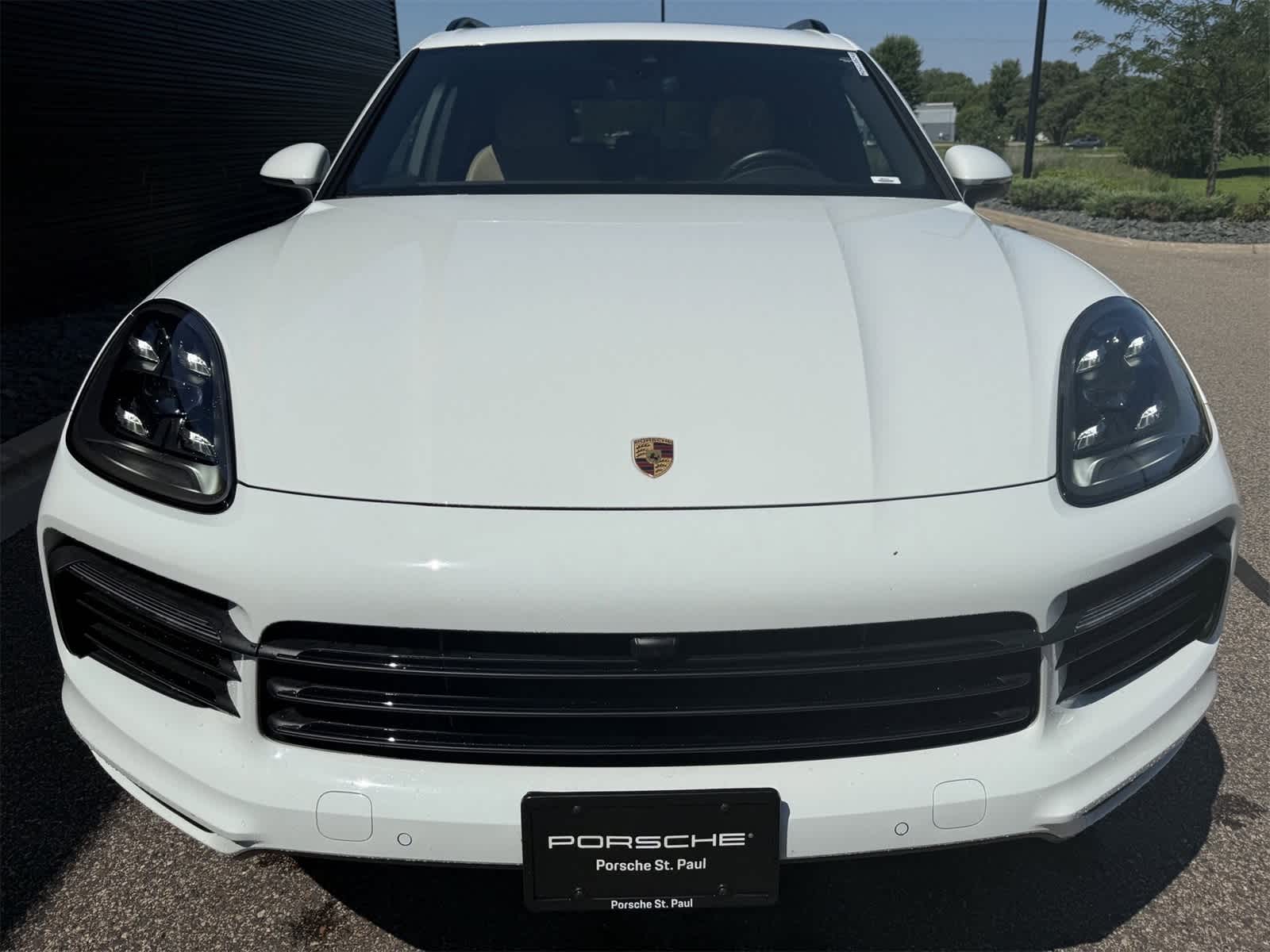 Thumbnail: 2021 Porsche Cayenne - 4