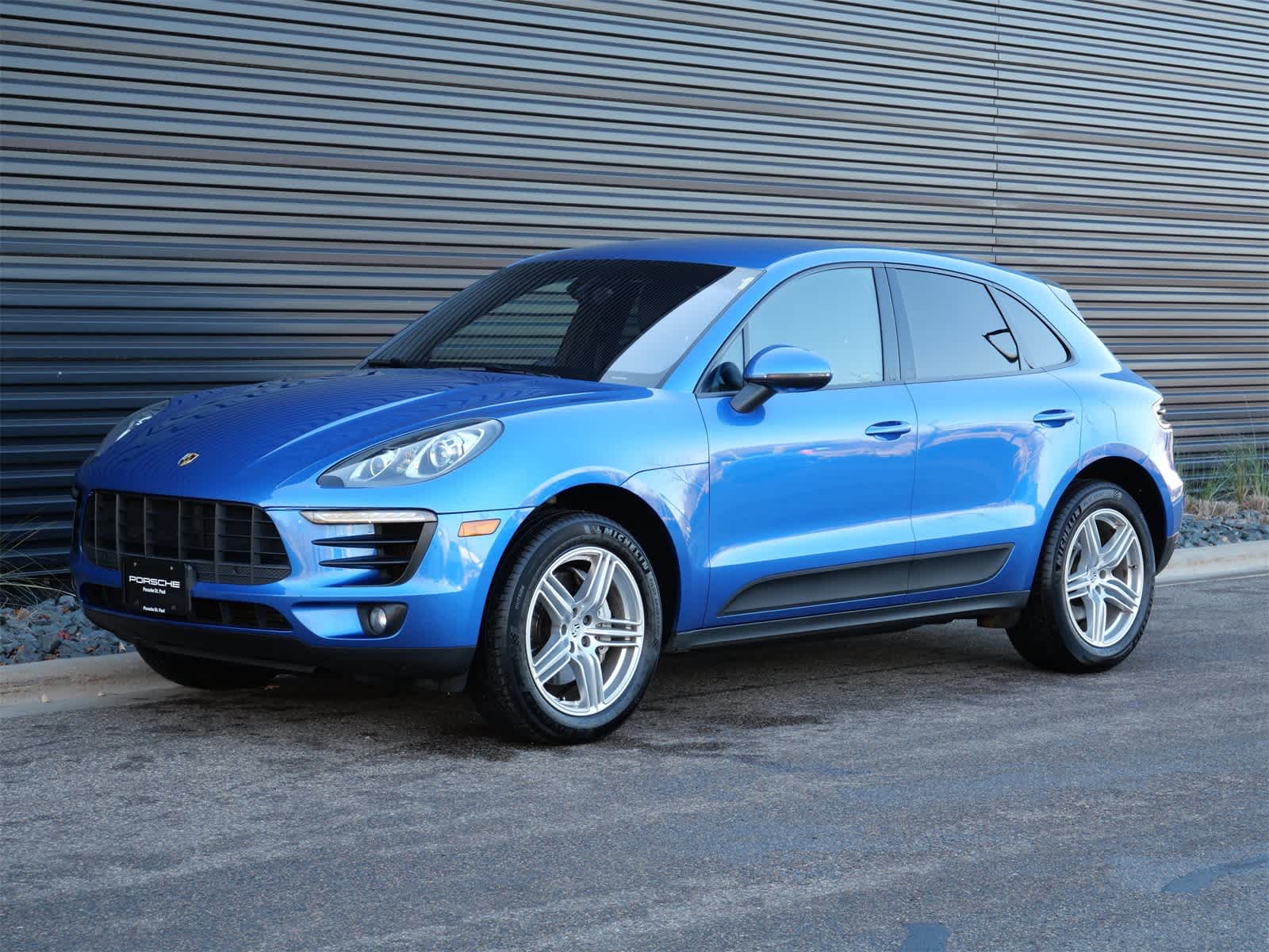 2015 Porsche Macan S -
                  Saint Paul, MN