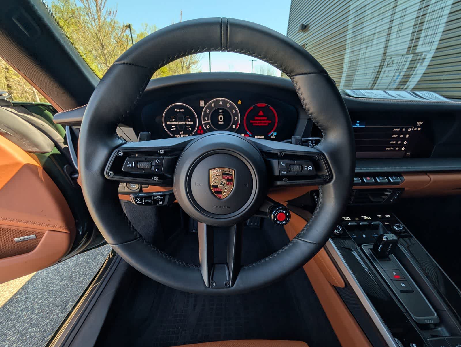 Thumbnail: 2026 Porsche 911 - 10