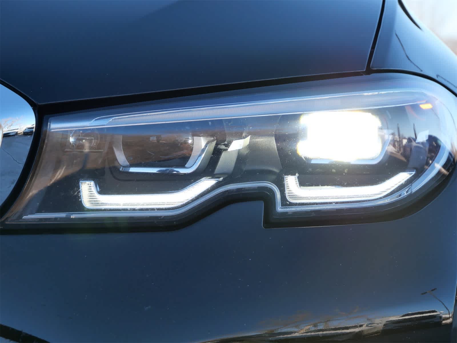 Thumbnail: 2021 BMW 3 Series - 6