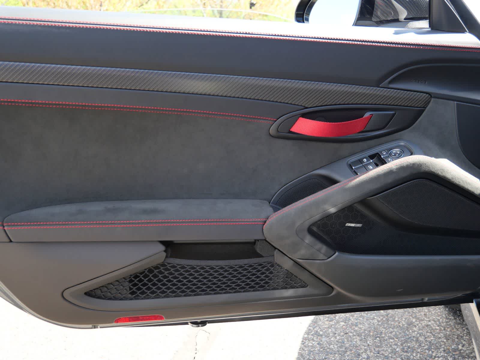 Thumbnail: 2024 Porsche  - 8