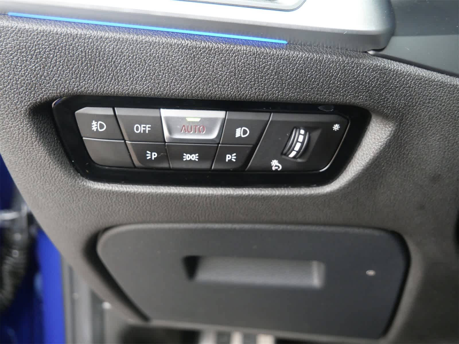 Thumbnail: 2020 BMW 3 Series - 15