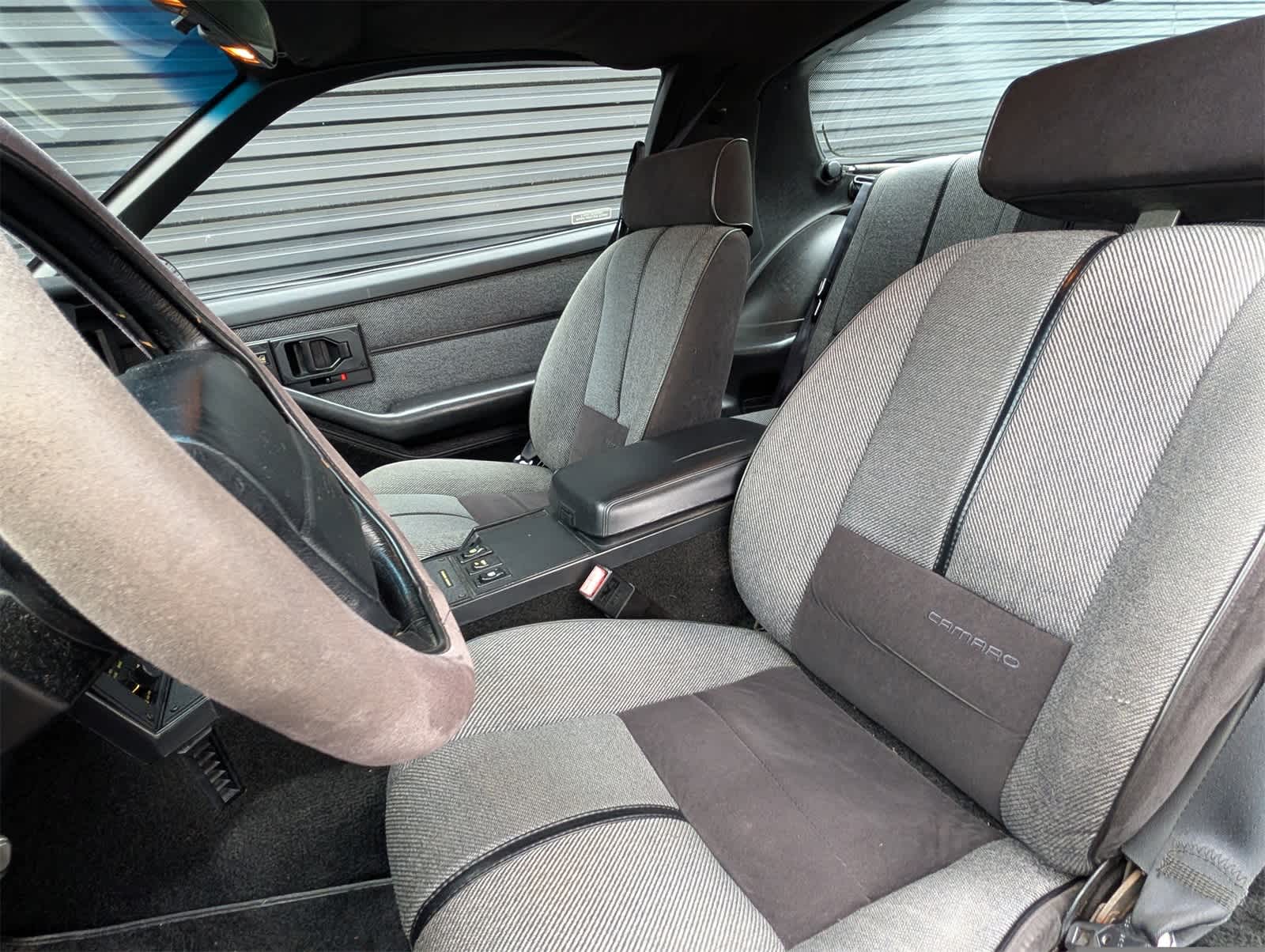 Thumbnail: 1992 Chevrolet Camaro - 5