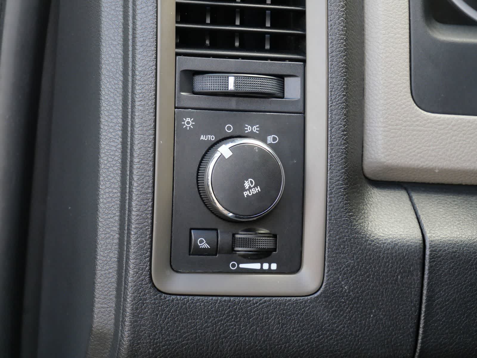 Thumbnail: 2012 RAM 1500 - 14