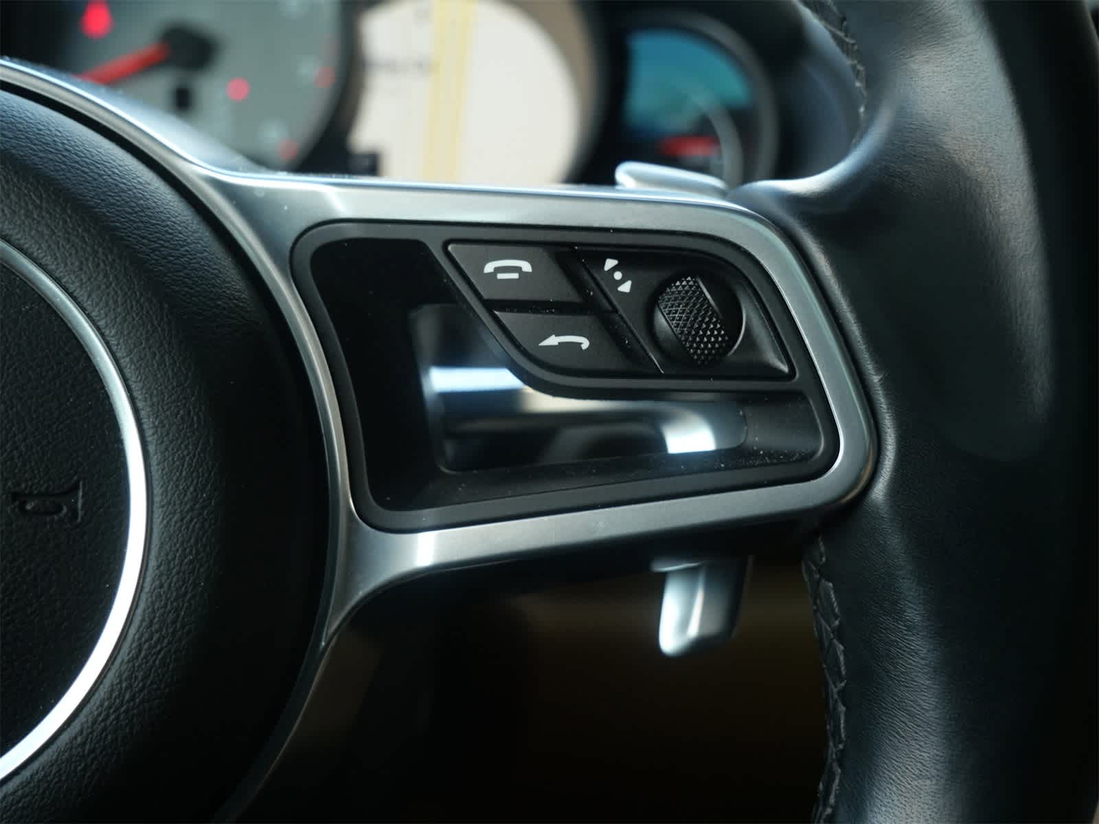 Thumbnail: 2017 Porsche Cayenne - 22