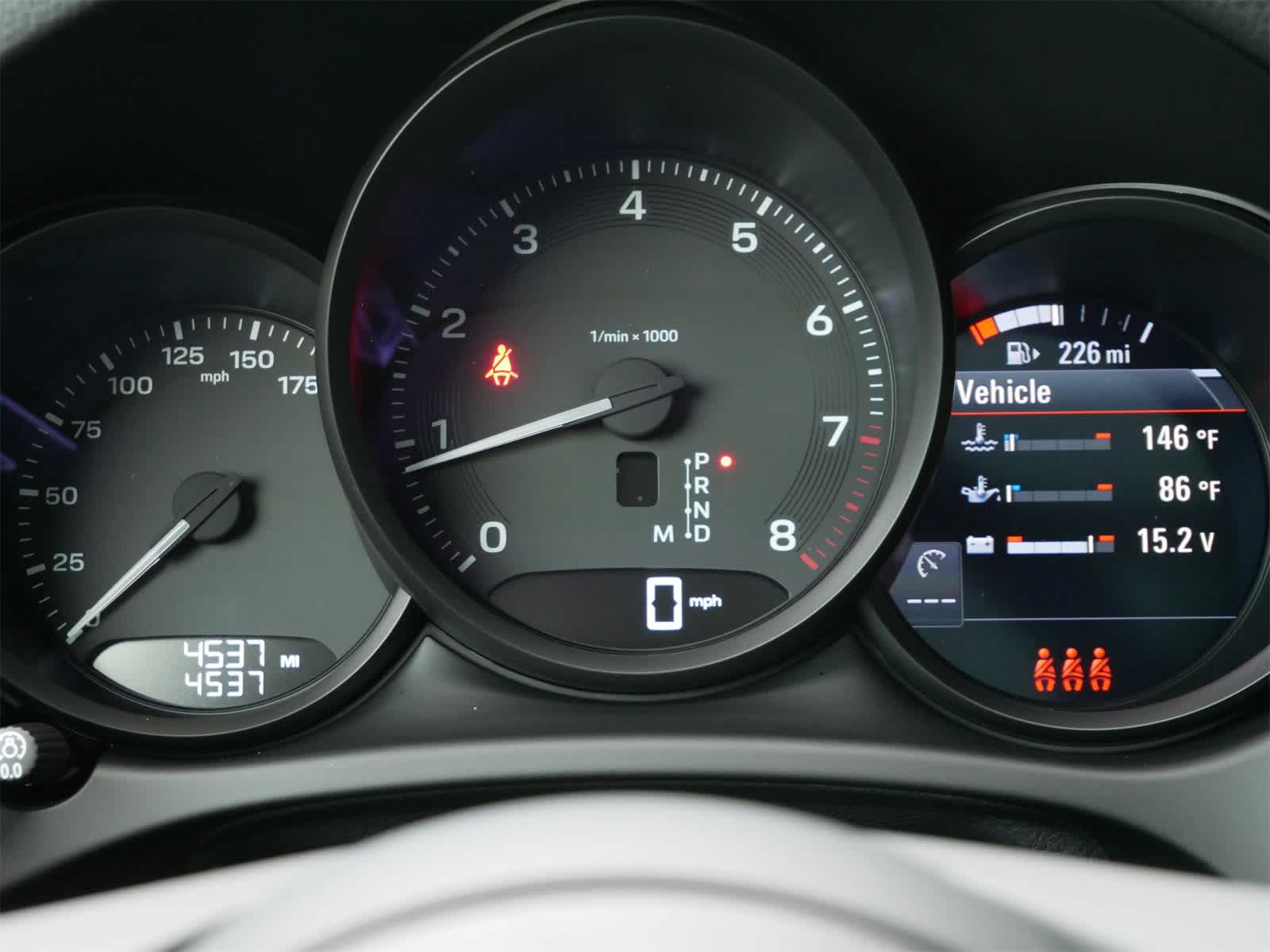 Thumbnail: 2025 Porsche Macan - 17