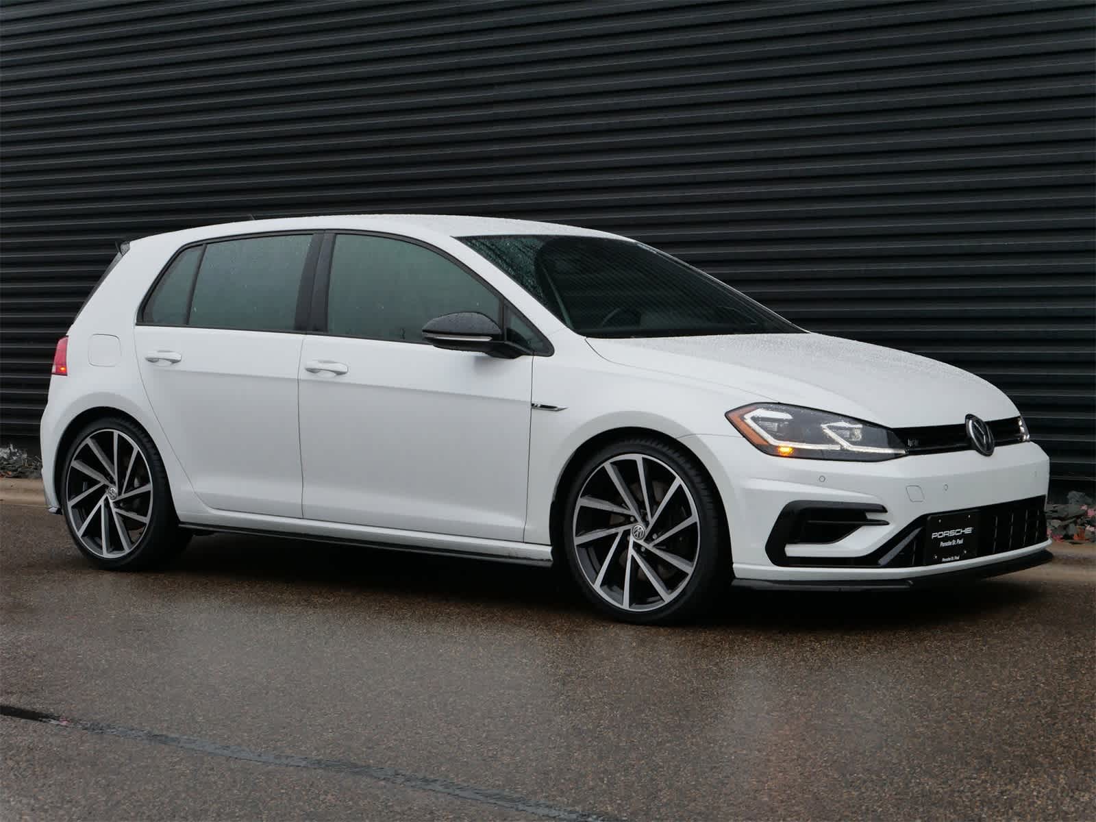 Thumbnail: 2019 Volkswagen Golf - 26
