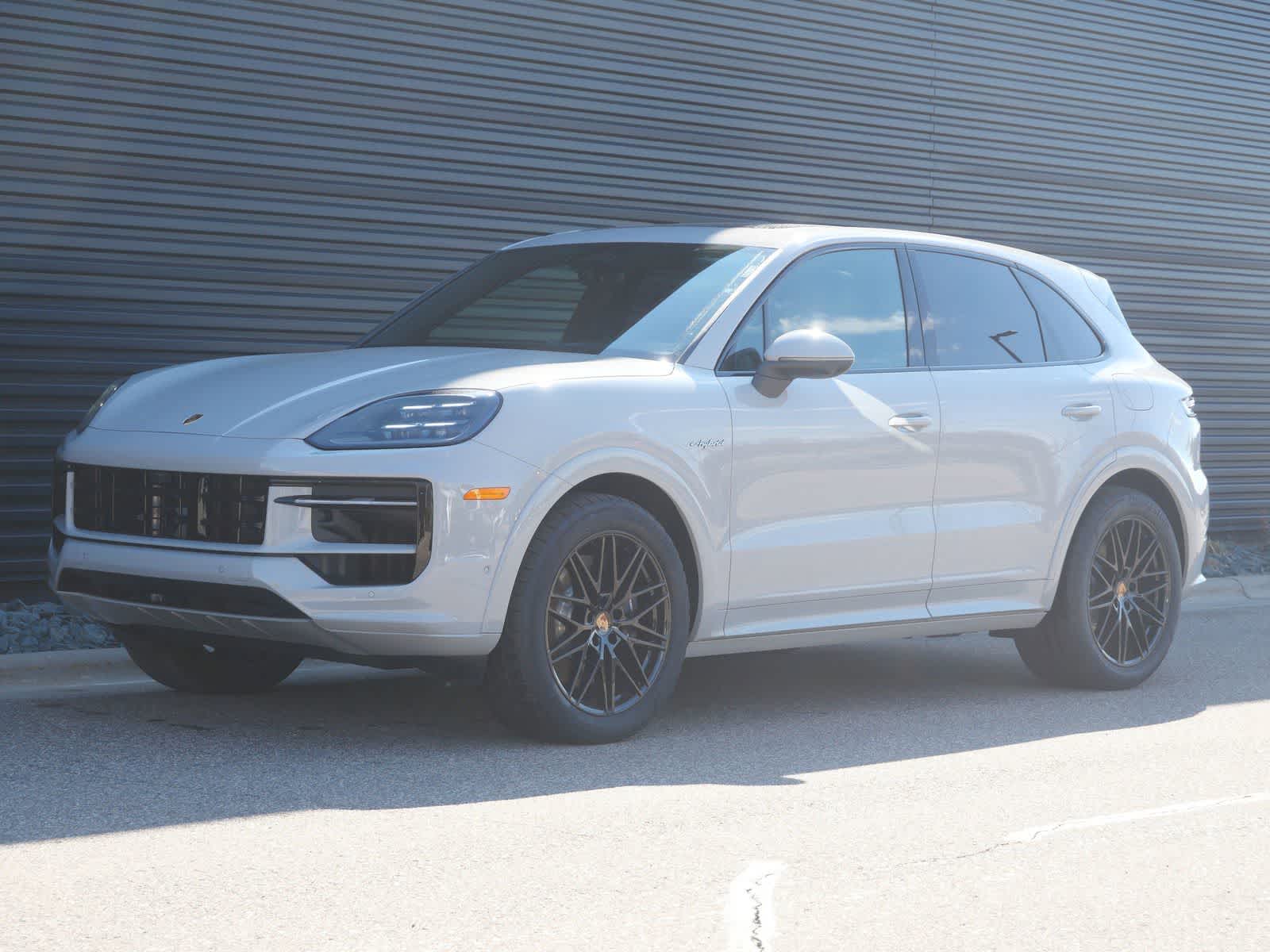 Thumbnail: 2026 Porsche Cayenne - 1