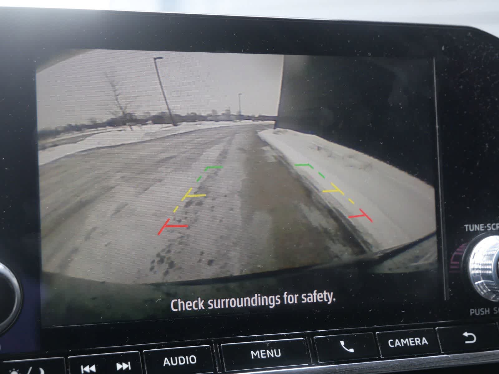 Thumbnail: 2024 Mitsubishi Outlander - 24