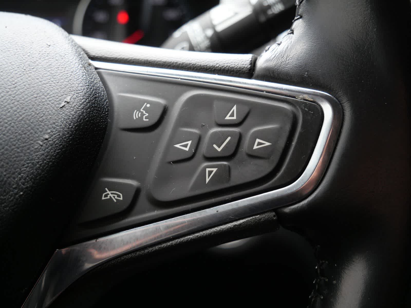 Thumbnail: 2021 Chevrolet Equinox - 23