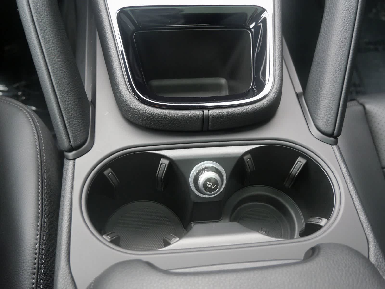 Thumbnail: 2025 Porsche Cayenne - 18