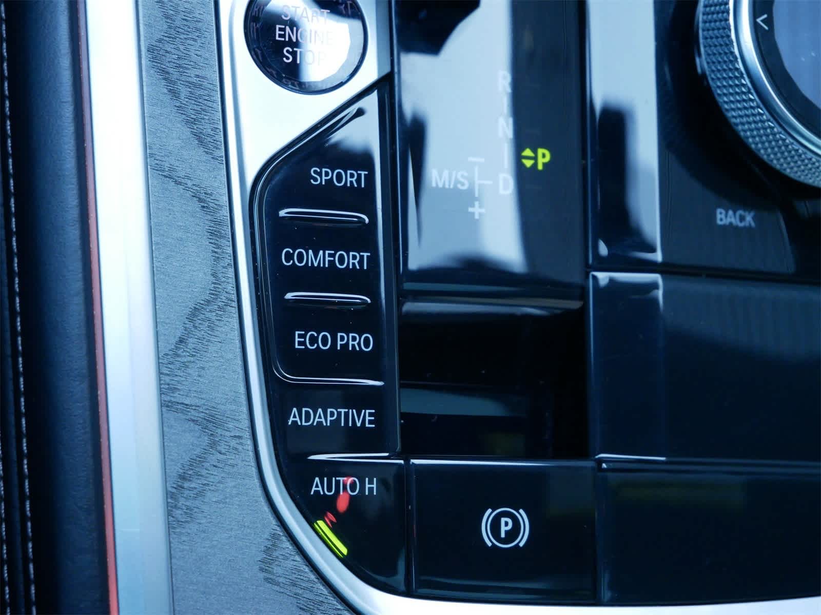 Thumbnail: 2021 BMW 8 Series - 22