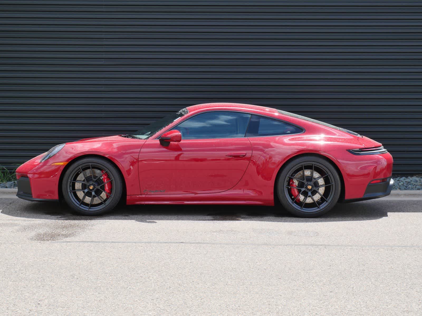 Thumbnail: 2025 Porsche 911 - 2