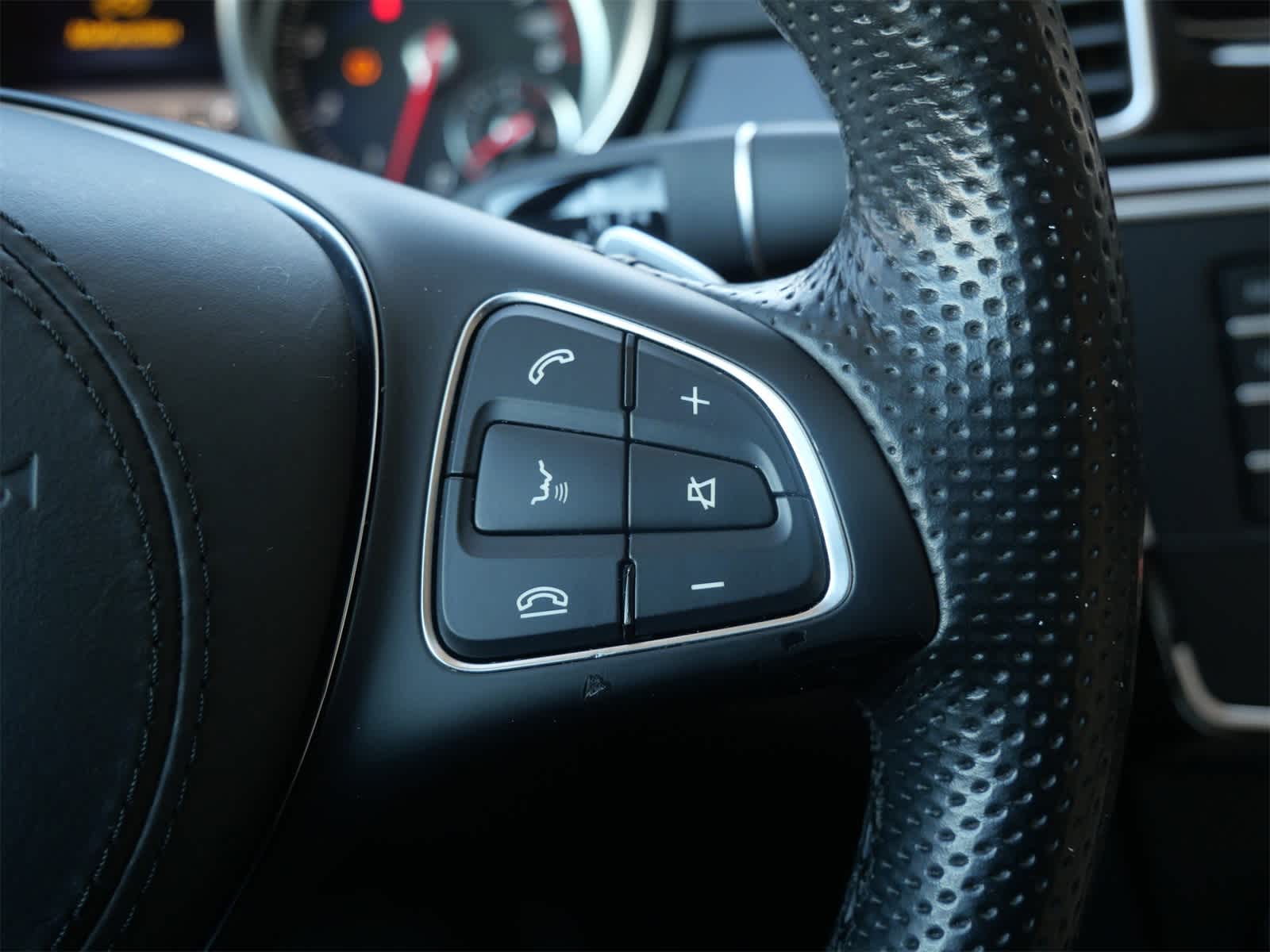 Thumbnail: 2019 Mercedes-Benz GLS - 21