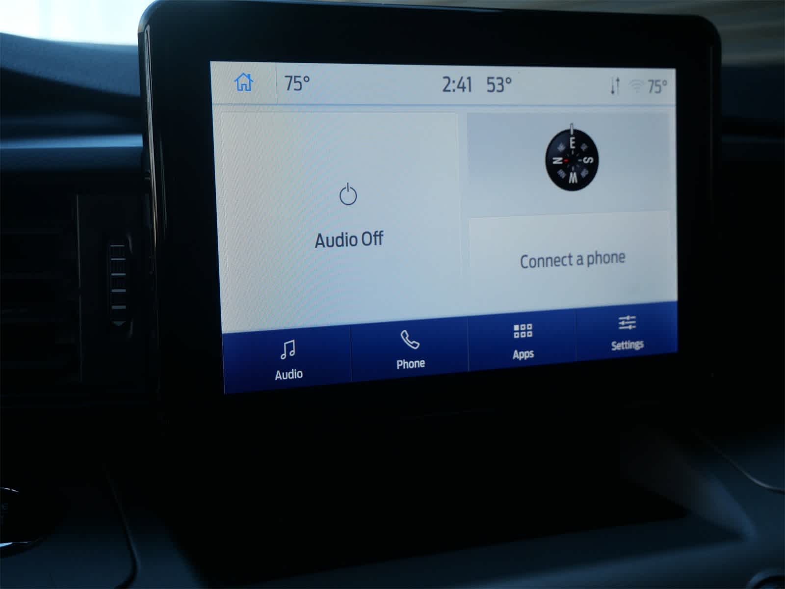 Thumbnail: 2024 Ford Explorer - 25