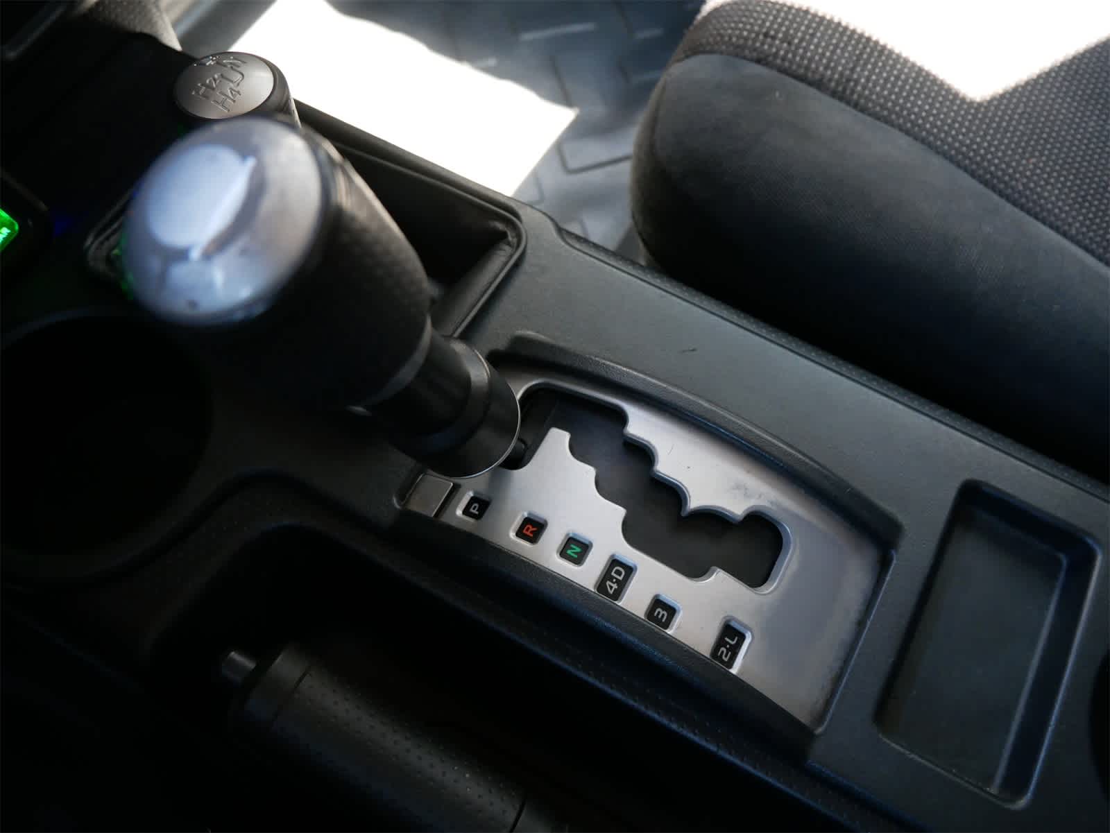 Thumbnail: 2007 Toyota FJ Cruiser - 17