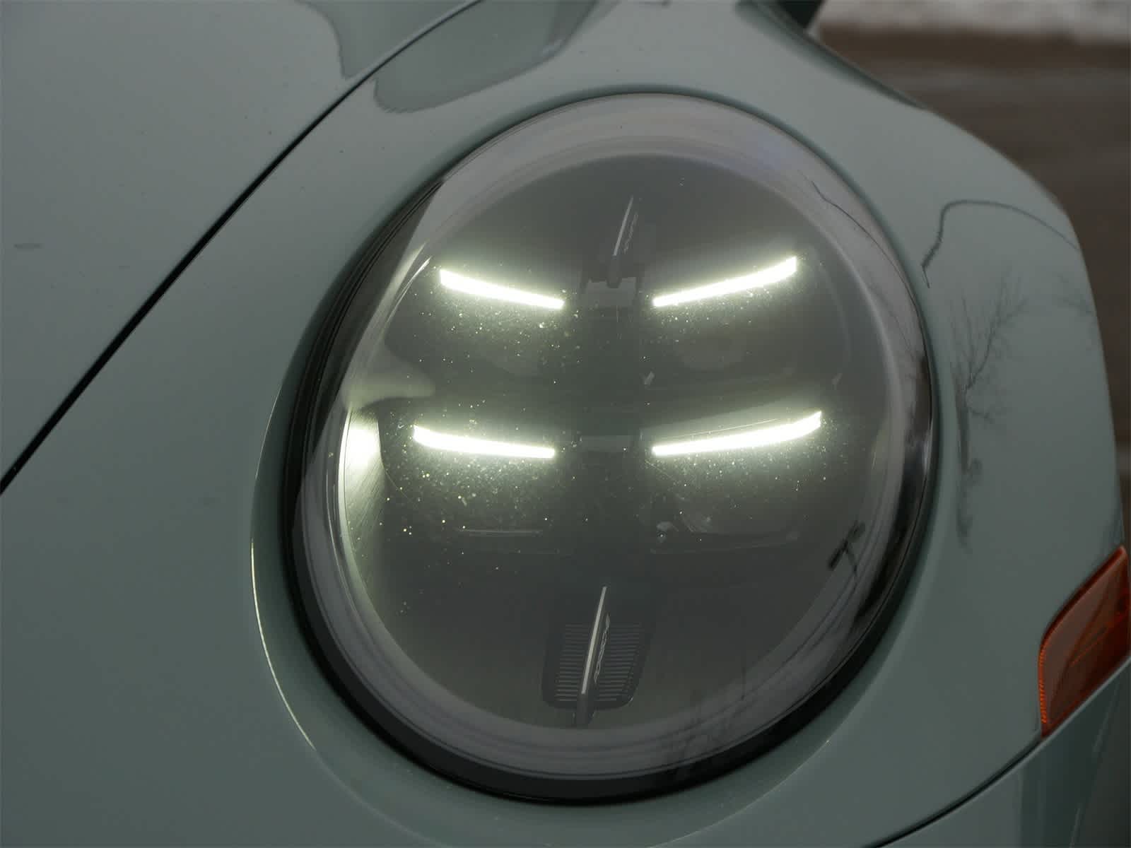 Thumbnail: 2026 Porsche 911 - 6