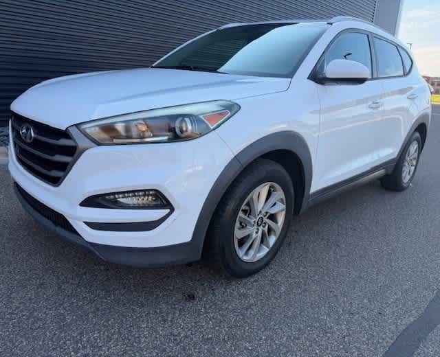 2016 Hyundai Tucson SE -
                  Saint Paul, MN